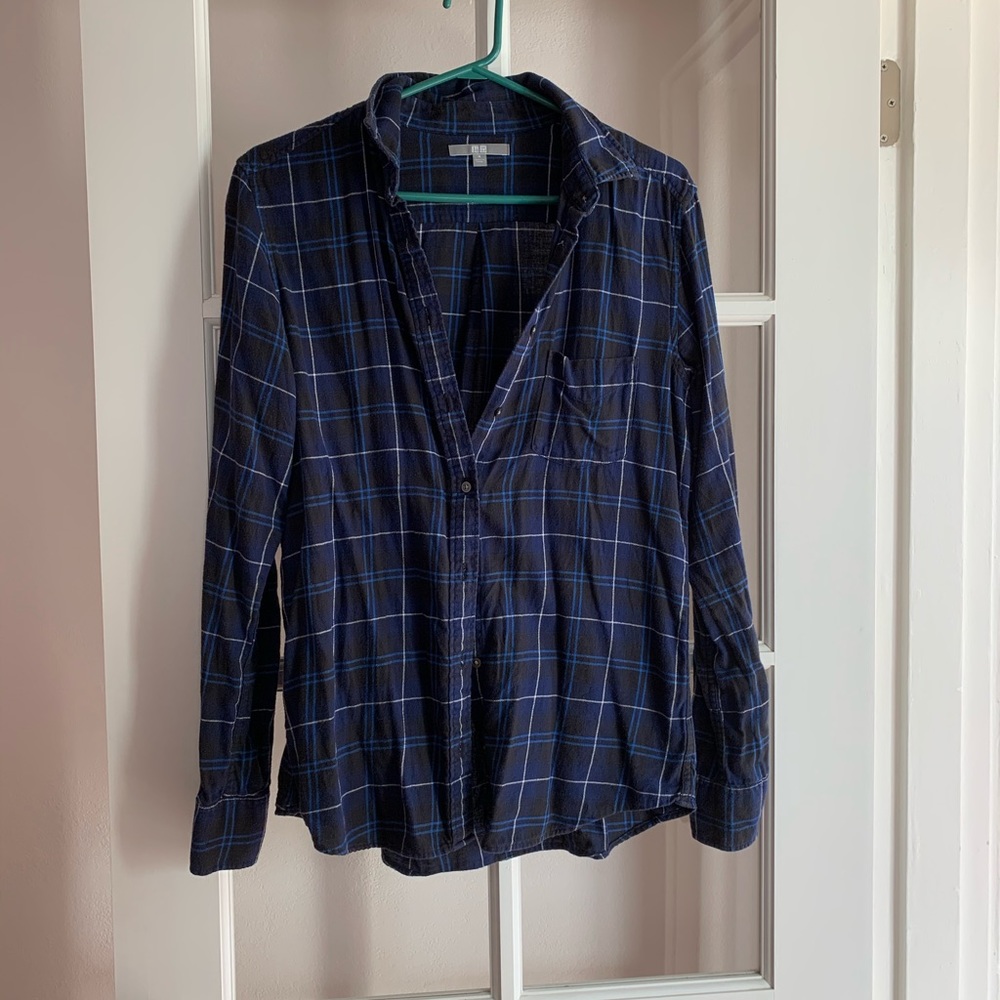 Uniqlo Navy Blue Plaid Button-Down Shirt